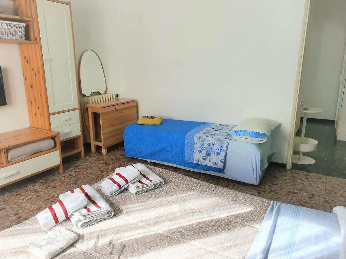Studio Luna Apartments Milan Italy